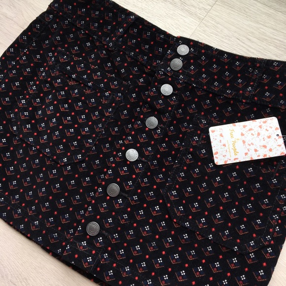 Free People Dresses & Skirts - -SOLD- NWT Free People Patterned Skirt